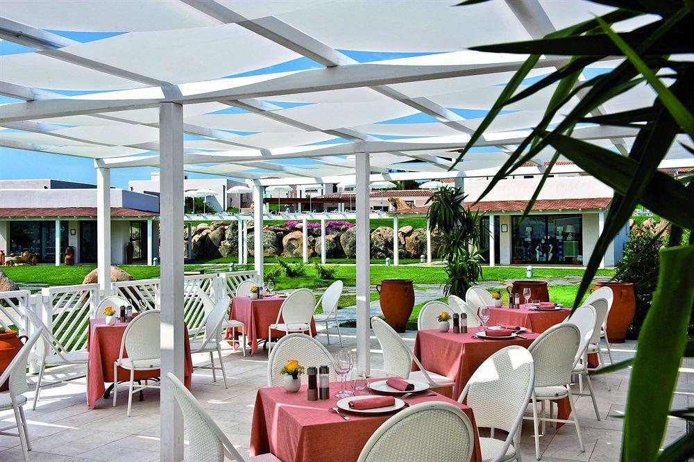 Grande Baia Resort & Spa San Teodoro  Εστιατόριο φωτογραφία